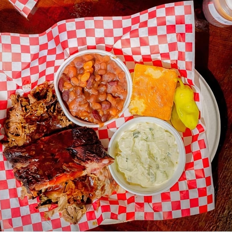 Delicious Peach Cobbler and Southern Comfort