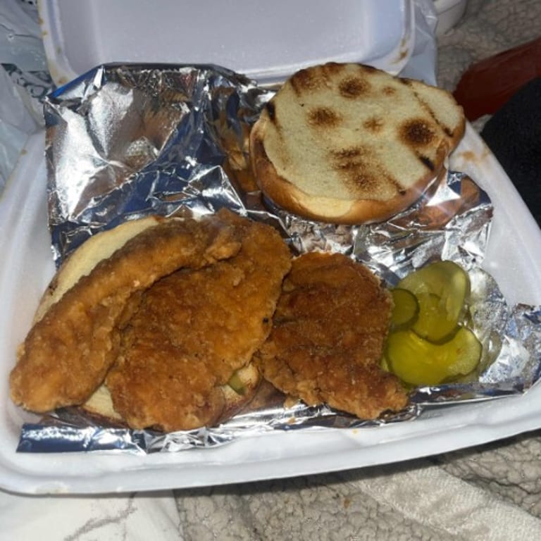 Fried Chicken Sandwich Delight